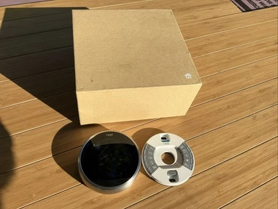 Nest 3rd Generation Learning Thermostat T3007ES Stainless Steel - Image 1 of 4