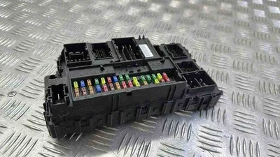 FORD FUSION JU Unité de Contrôle de Confort GU5T15604 1.50 Petrol 2017 31839675 - Immagine 1 di 3