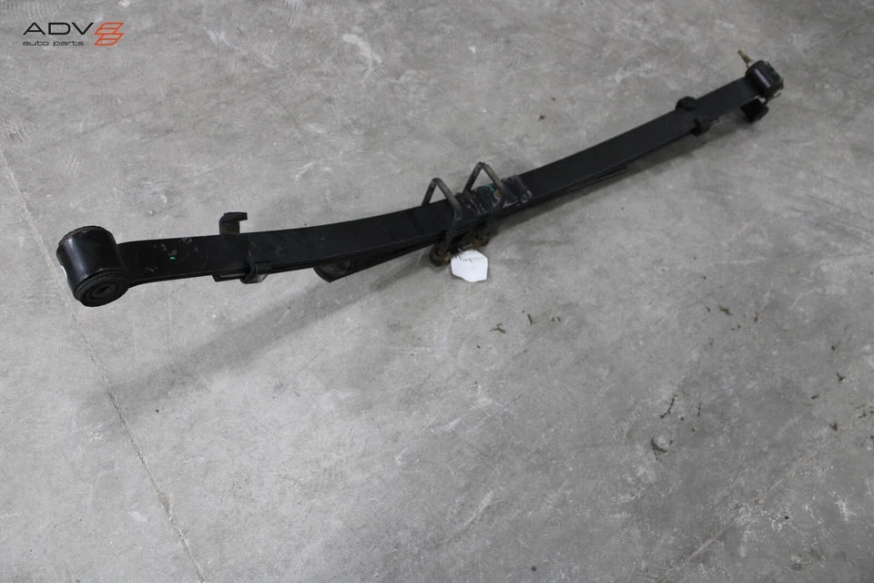 Chevrolet Silverado 1500 2020-2024 suspensión trasera izquierda muelle hoja OEM Foto 1 de 4