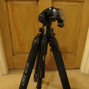 Slik Pro 500DX Professional Camera Tripod with 3-way Pan/Tilt Head with bag - Picture 1 of 5