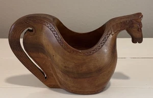 Taza de boda de pastor yugoslavo de madera tallada a mano vintage - Imagen 1 de 10