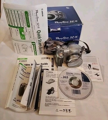Canon PowerShot S2 IS 5.0MP Digital Camera-Silver. SELLING FOR PARTS. - Image 1 of 4