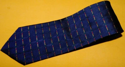CORBATA A RAYAS CRUZADAS AZUL/ROJO/AMARILLO HECHA EN FRANCIA - CORBATAS - CORBATAS DE DISEÑADOR. Foto 1 de 3