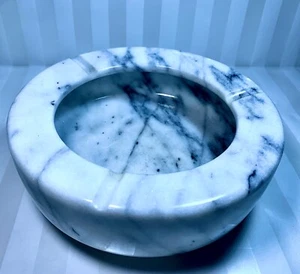 Vintage Round White And Grey Marble Italian Ashtray - Picture 1 of 7