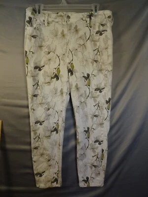 David Bitton Buffalo Pants Womens 12 Havana White Floral Knit Chino Pants - Image 1 of 4