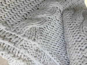 Sheridan Blanket and Pillow Set Cable Chunky Knit Beige Off White Cotton - Picture 1 of 7