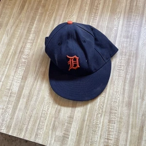 new era 59fifty Detroit Tigers Cap 7 3/4 - Picture 1 of 3