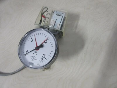 minimax Standard-Druckschalter PMS-3 mit Wika Druckmanometer 16 bar - Bild 1 von 3