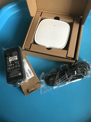 C9105AXI-E - Cisco Catalyst 9100 WiFi 6 Access Point PoE. Internal antenna - Image 1 of 2
