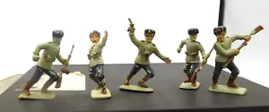 Charbens 60mm Rusos un Juego de Cinco Figuras Cuatro Diferentes - Imagen 1 de 3