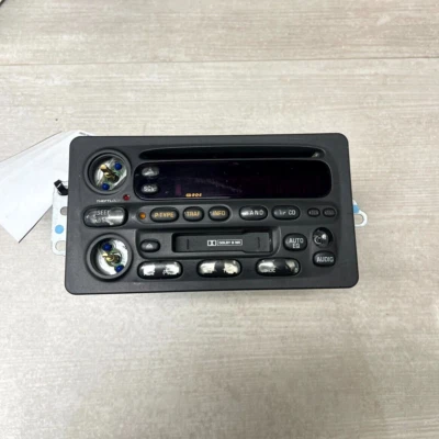 Reproductor de CD de un solo disco AM FM radio AM FM Oldsmobile 22669641 original fabricante de equipos originales para Alero 2002 Foto 1 de 4