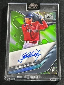 2023 Topps CHROME BLACK MASATAKA YOSHIDA GREEN REFRACTOR AUTO 99/99 RED SOX RC - Picture 1 of 2