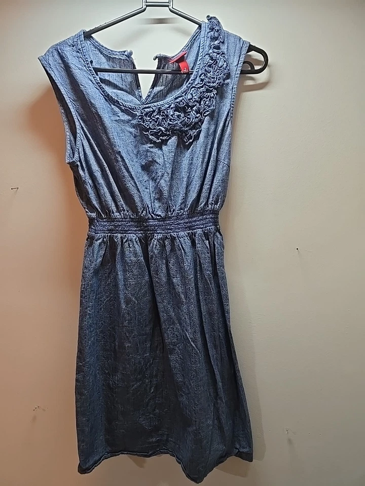 Vestido vaquero azul talla pequeña ligeramente usado para mujer Foto 1 de 1