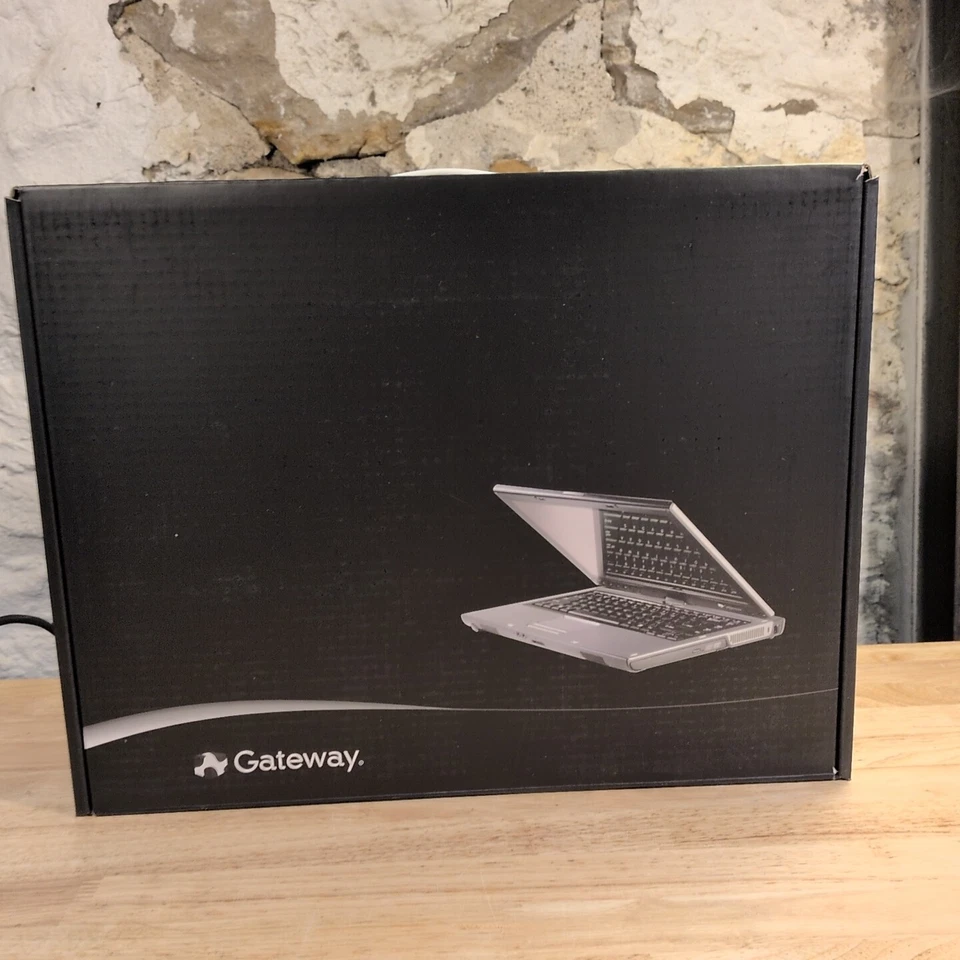 Portátil Gateway C-143XL Notebook PC Laptop 32 bits Sistema Bios sin conexión (Leer detalles) Foto 1 de 4