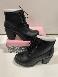 Soda Shoes Womens Second Black Booties - Size 7.5