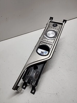 8X237E453FC | 2009 10 11 JAGUAR XF FLOOR SHIFTER GEAR SELECTOR  GENUINE OEM AT  - Image 1 of 4