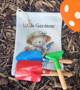 Personalised Kids Garden set with unique Teddy bear print bag, Quality gift item - Picture 1 of 3