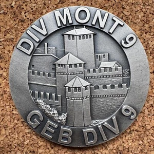 Switzerland, Ticino, Dissolution of 9th Mountain devision silver medal. E24210 - Picture 1 of 2