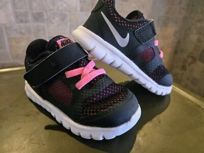 NIKE FLEX EXPERIENCE 4 (TDV) NIÑO PEQUEÑO TALLA 5C NUEVO EN CAJA 749821 001 NEGRO ROSA SIN CORBATA Foto 1 de 4