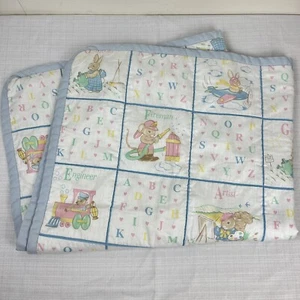 Vintage Babydecke Krippe Decke ABC Tiere Pastell Maus Hase Bär 42x36 - Bild 1 von 5
