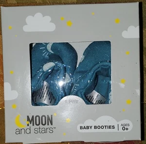 Moon And Stars Infant Booties Blue NIB 100% Cotton Ages 0+ - Picture 1 of 4