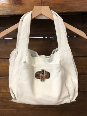 B Makowsky 挎包 钱包 白色 热银 金属系列 软皮革 二手状况完好 — 第 1/4 张图片