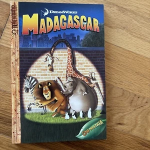 Dreamworks Madagascar Cine-manga Trade Paperback 2005 Tokyopop - Picture 1 of 2