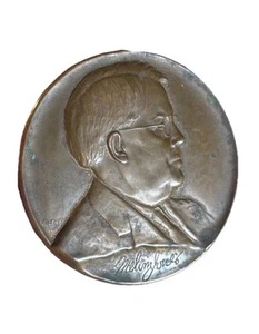 Lions Clubs International Melvin Jones Gründer 1950 Kilenyi Design signierte Medaille - Bild 1 von 7