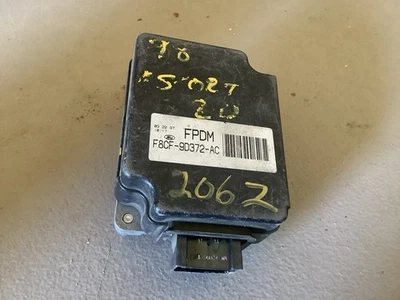 福特 Escort F8CF-9D372-AC 燃油泵驱动器模块 ((R3-2062))) — 第 1/4 张图片