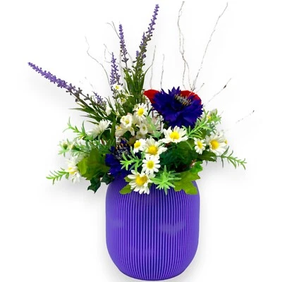 Heart Vase - Lila, Blumentopf, Übertopf, Love, liebevolle Raumdekoration - Bild 1 von 4