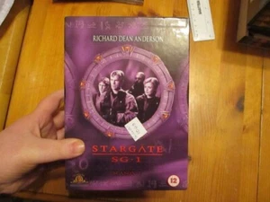 Stargate SG-1 Season 3 Box Set - DVD - LN Disc. VGC Case - Pal (S24001068) - Picture 1 of 6