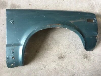 PANEL PROTECTOR GUARDABARROS DERECHO MAZDA RX3 808 SEDÁN CUPÉ VAGÓN SEGUNDA MANO GENUINO Foto 1 de 4