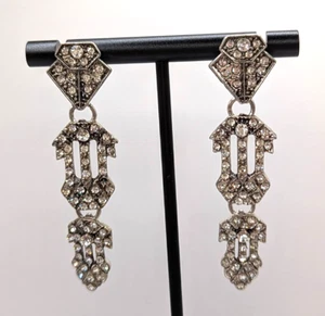Beautiful Art Deco Faux Crystal-encrusted Silver-tone Drop Stud Earrings - Picture 1 of 2