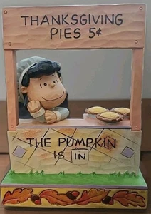 Jim Shore: Peanuts "The Pumpkin Is In" Lucy, Thanksgiving, Halloween 600979 - Bild 1 von 5