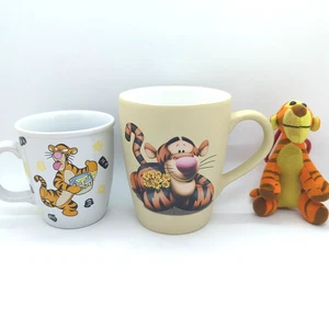 VTG Disney Store Tigger Winnie The Pooh Daisies Large Mug + Smaller Mug + Plush - Picture 1 of 18