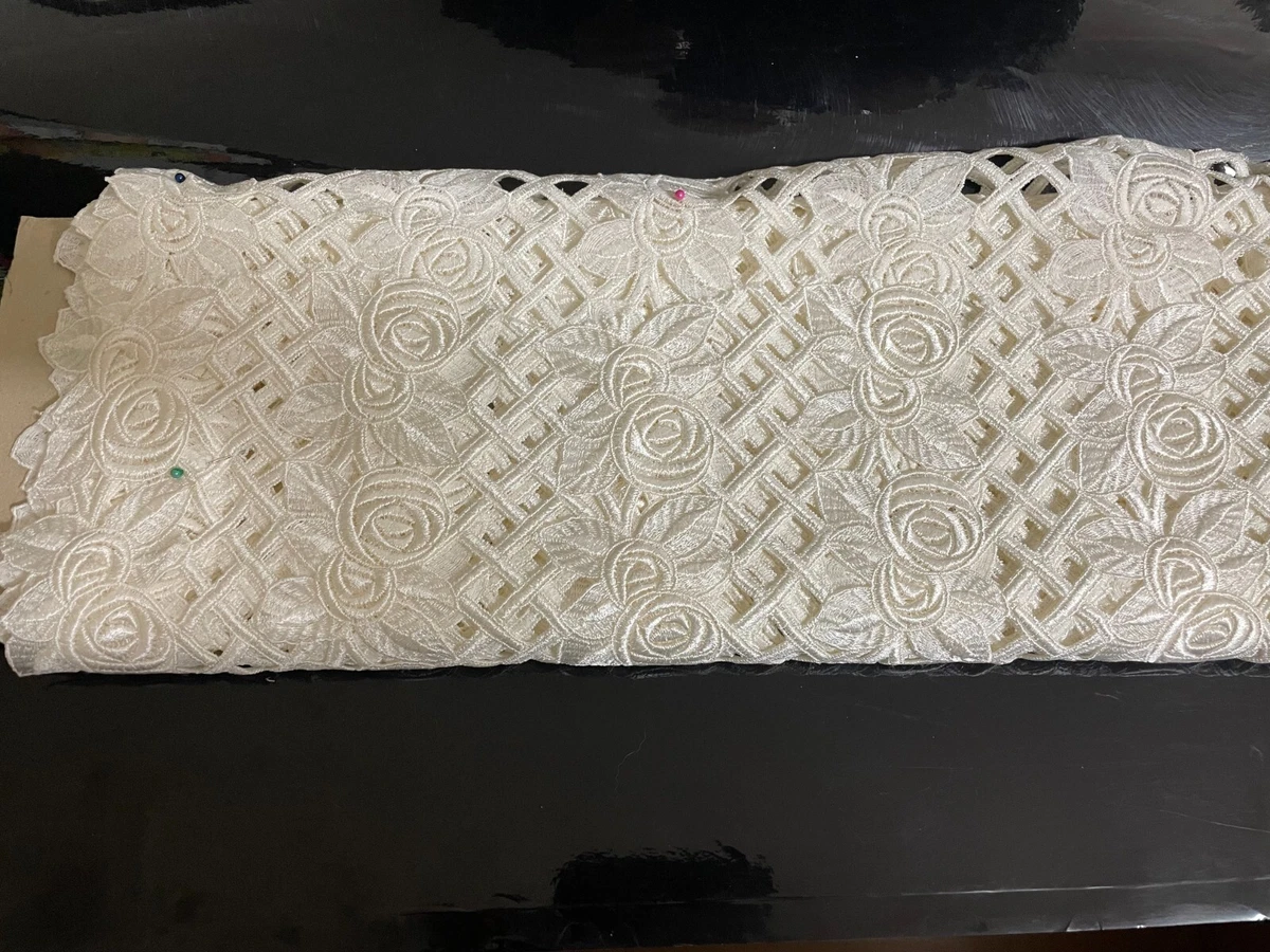 Borde Festoneado Couture Novia Heavy Guipure Encaje Tela Marfil – Por Metro, image size:1200x900