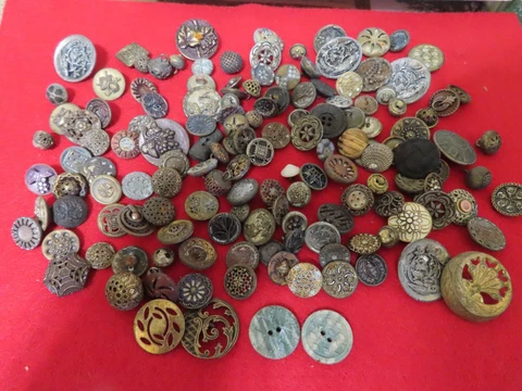 Large lot of Victorian Ladies Dress Buttons Cover