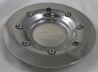 Tapas centrales de rueda personalizadas de aluminio cromado Lowenhart para ruedas Foto 1 de 4