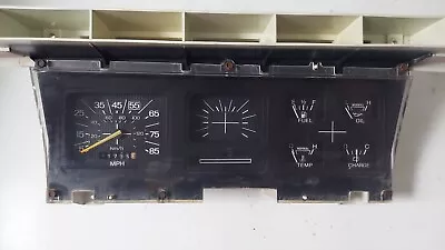 Cuadro velocímetro instrumento Bronco 80-86 Ford F150 F250 F350 61K OEM  Foto 1 de 4