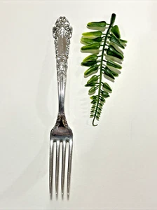 ONE Reed & Barton Sterling Silver Fork French Renaissance 58.5Gr. No Monogram - Picture 1 of 13