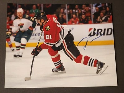 CHICAGO BLACKHAWKS Marian Hossa Autographed 8X10 Photo - Image 1 of 3