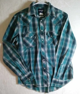 Wrangler Shirt Mens Size Medium Green Plaid Pearl Snap Western American Cowboys - Picture 1 of 8