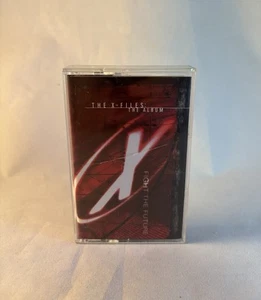 X-Files-Fight The Future-Soundtrack Cassette Tape-RARE-1998 - Picture 1 of 2