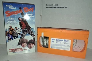 2000 VHS Snow Day Nickelodeon Orange Tape Chevy Chase Blockbuster Video - Bild 1 von 6