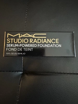 MAC Studio Radiance Serum Powered Foundation ~ NC35 ~ 1oz/30ml Full Size NIB - Image 1 of 4