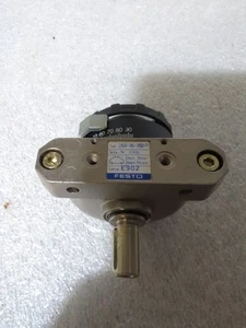 Festo DSR-16-180-P Quarter Turn Actuator Rotary Cylinder 16mm - Picture 1 of 2