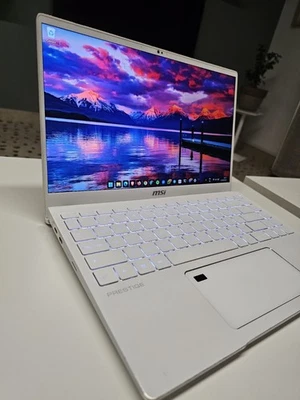 MSI Prestige 14 A10SC – Ultrabook 14" i7 10th Gen, GTX 1650, SSD 512GB, Win 11 - Immagine 1 di 4