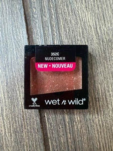 Wet N Wild Color Icon Single Glitter Eyeshadow Nudecomer 352C Vegan - Picture 1 of 2