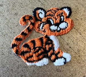 Tiger Patch bestickt - Vintage um 1970 - 1,75"x1,75" zum Aufnähen - NEU - Bild 1 von 2