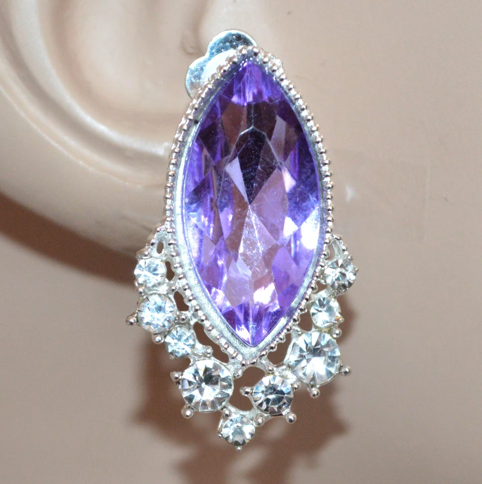 Orecchini clips donna argento cristallo lilla glicine strass lobo bottone UW115 - Immagine 1 di 1